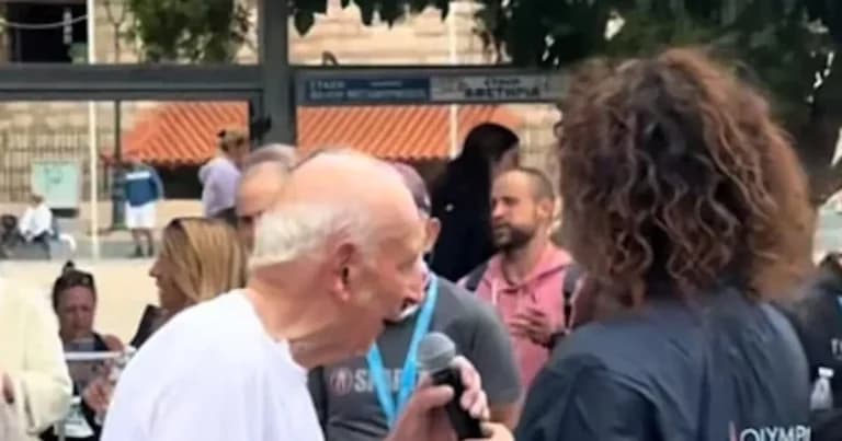 Ο 88χρονος Ρεΐζης συγκινεί στα «Αρβανίτεια 2026»