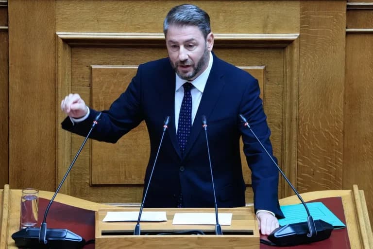 Ο Ανδρουλάκης: Κοροϊδία η πρόταση της ΝΔ για το άρθρο 86
