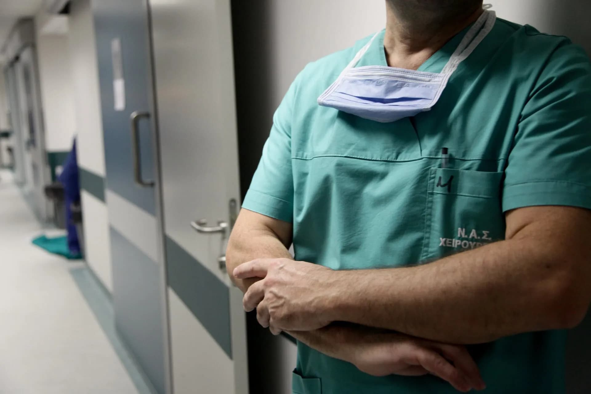 Οι τιμές καυσίμων παραμένουν σταθερά πάνω από τα 2 ευρώ το λίτρο