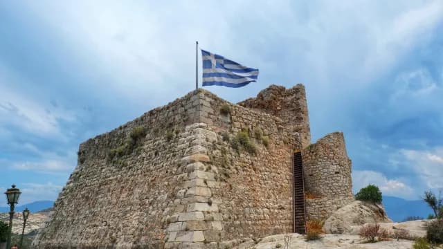 Έως 10.000 ευρώ για μετεγκατάσταση στην ακριτική Ελλάδα