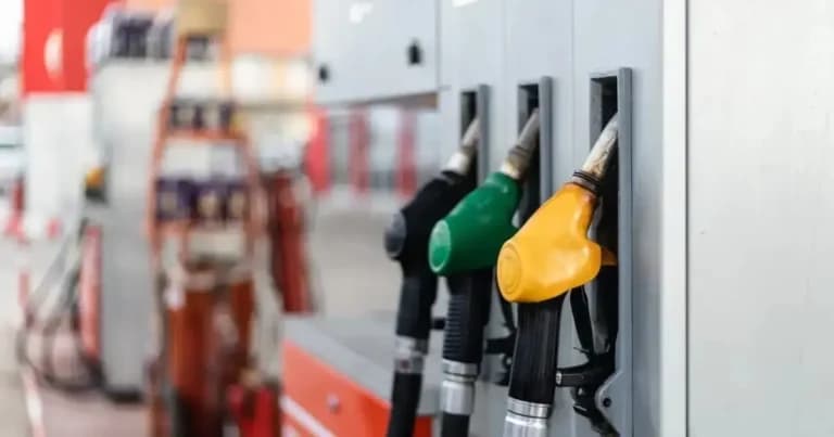 Οι τιμές καυσίμων εκτοξεύονται ξανά από την Τρίτη