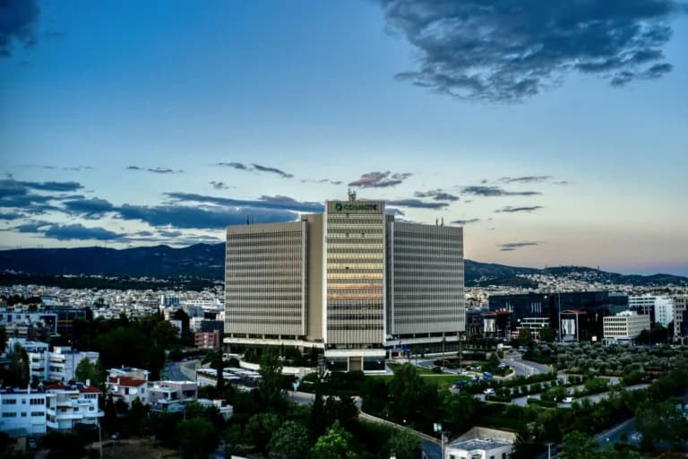 Ο ΟΤΕ γίνεται Telekom: Έρχεται το Magenta AI Assistant