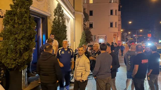 Τροχαίο στην Καστοριά: Αυτοκίνητο έπεσε σε αυλή σπιτιού