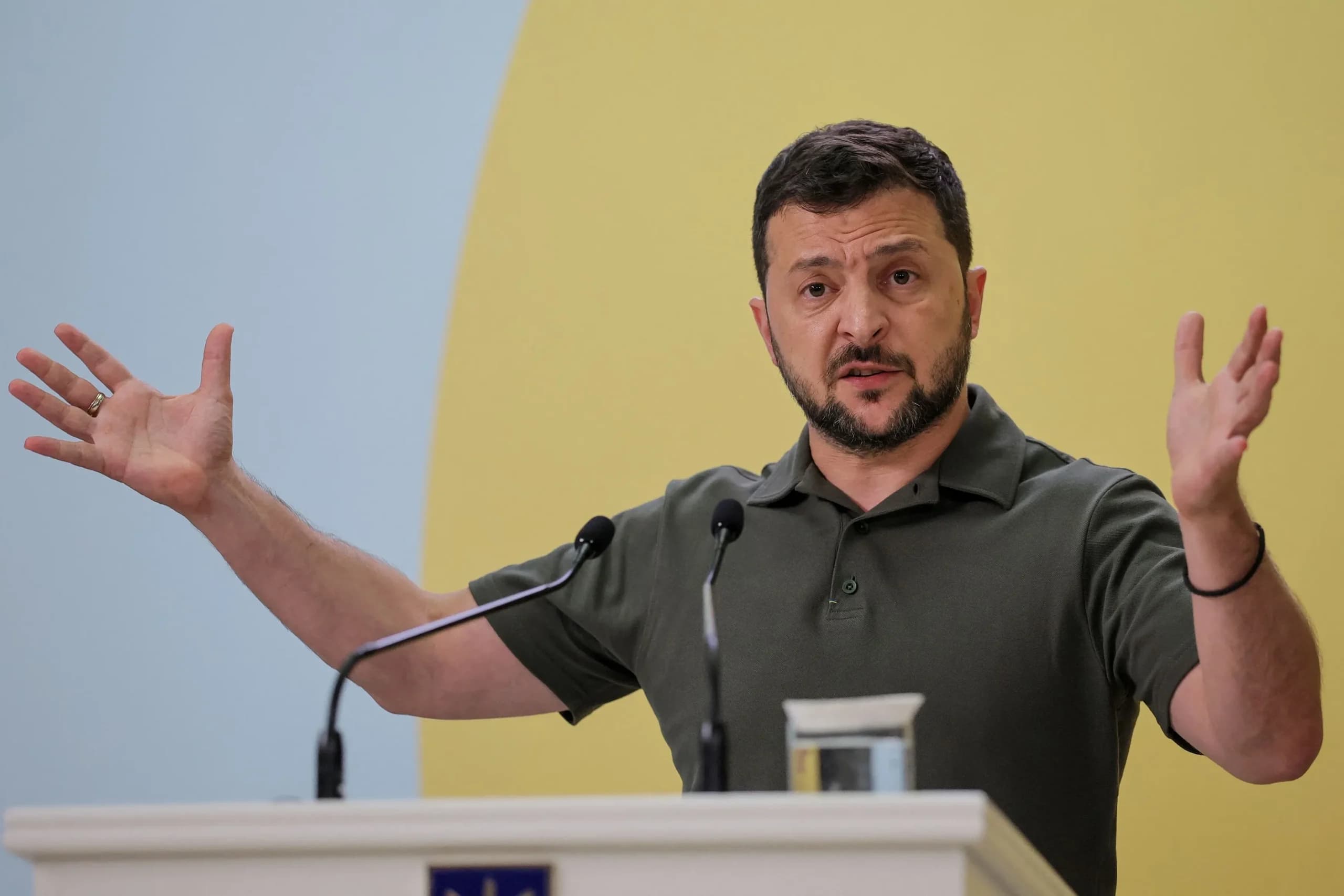 Ο Ζελένσκι απολύει τον γενικό εισαγγελέα της Ουκρανίας