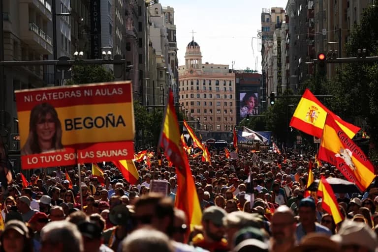 Μαζική διαδήλωση στη Μαδρίτη για την κρίση στη Θέουτα
