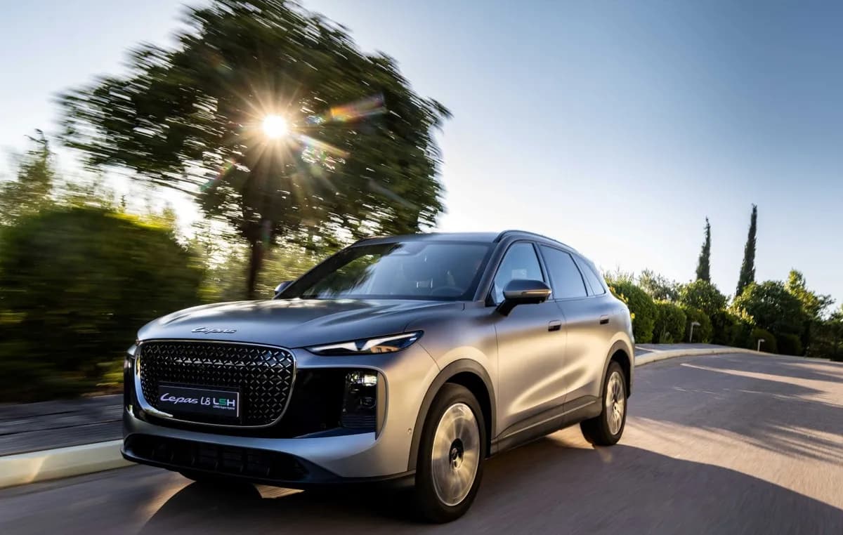 Το Lepas L8 PHEV αποκτά συστήματα υποβοήθησης οδήγησης