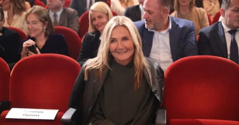 Η Μαρέβα Μητσοτάκη παρεμβαίνει για τα Γλυπτά του Παρθενώνα