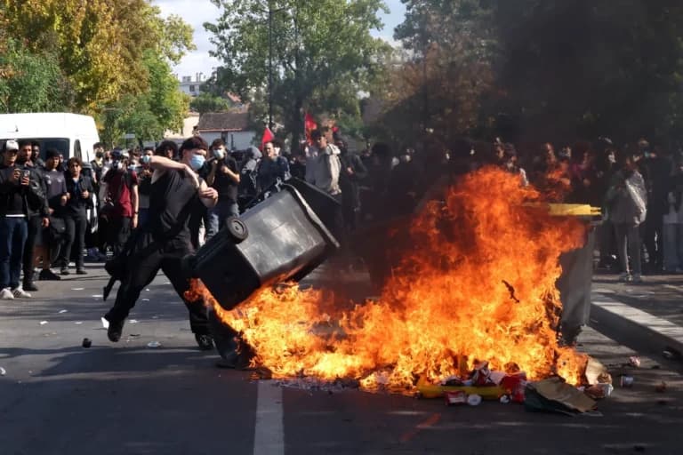 Βίαια επεισόδια σε σχολεία συνταράζουν τη Γαλλία σήμερα