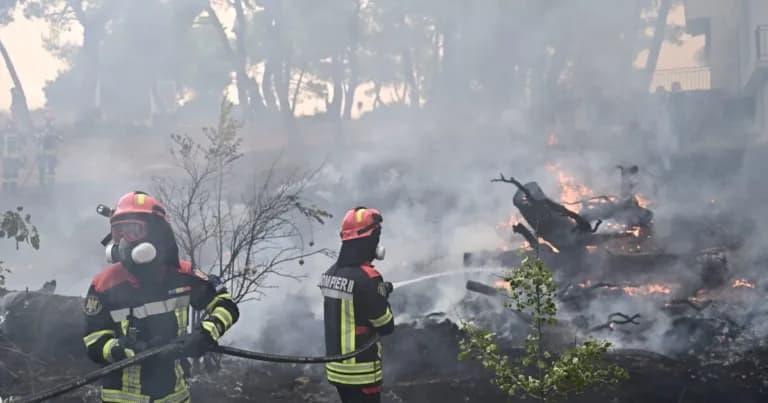 Τρεις πυρκαγιές μαίνονται σε Αρκαδία, Λακωνία, Ιωάννινα