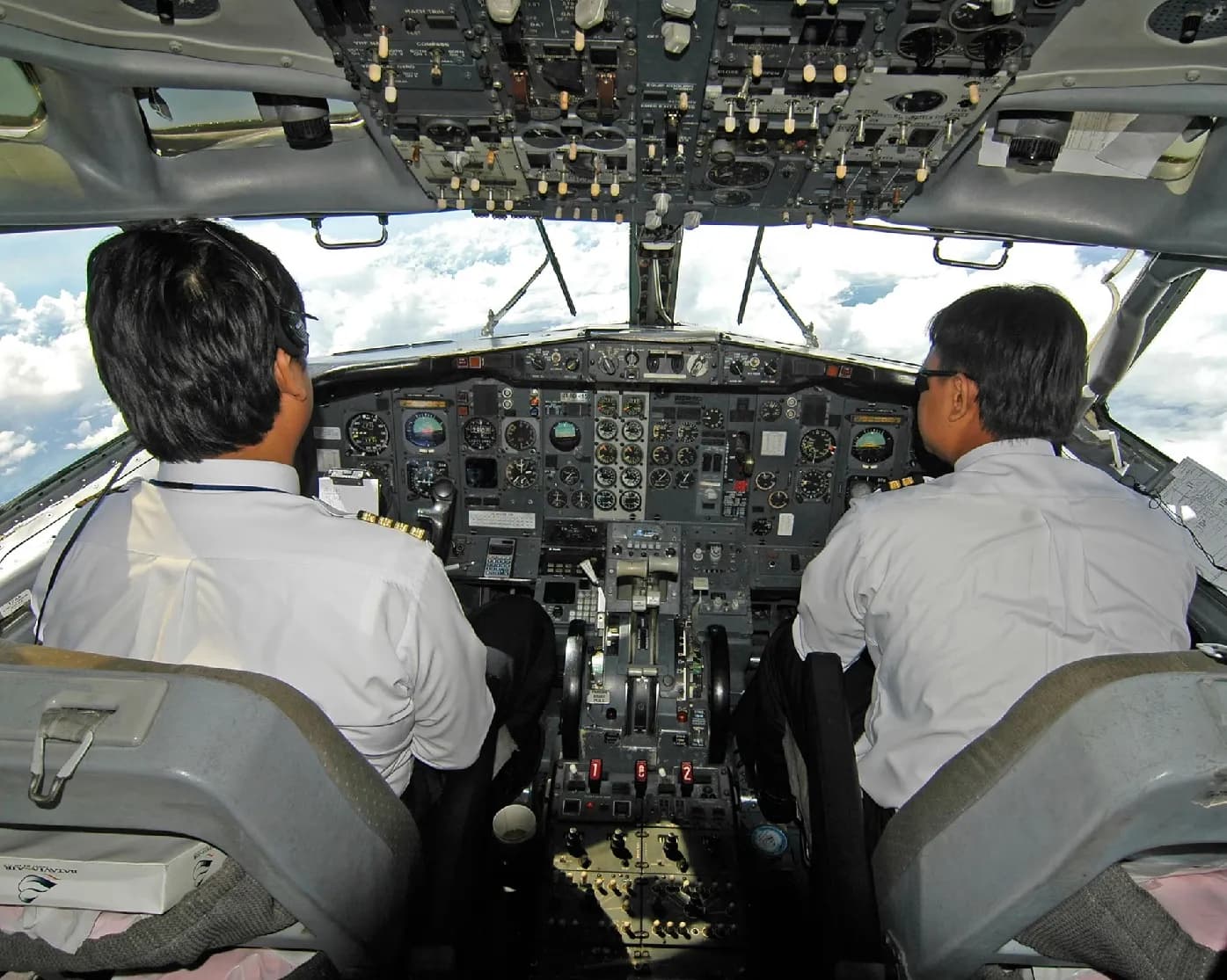 Συναγερμός για ασφάλεια πιλοτηρίου μετά τη Flydubai