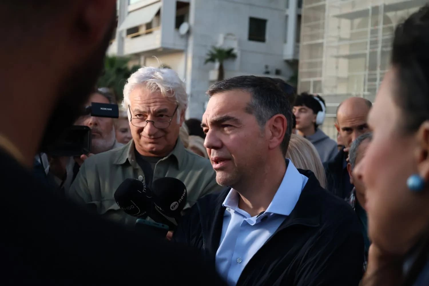 Ο Τσίπρας ζητά στήριξη για τους αλιείς στη Θεσσαλονίκη