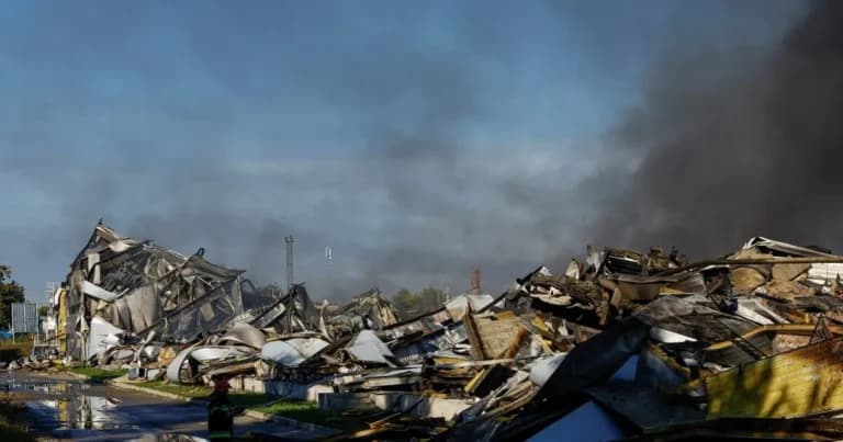 Ζελένσκι: Θα συνεχίσουμε τα πλήγματα σε ρωσικά διυλιστήρια