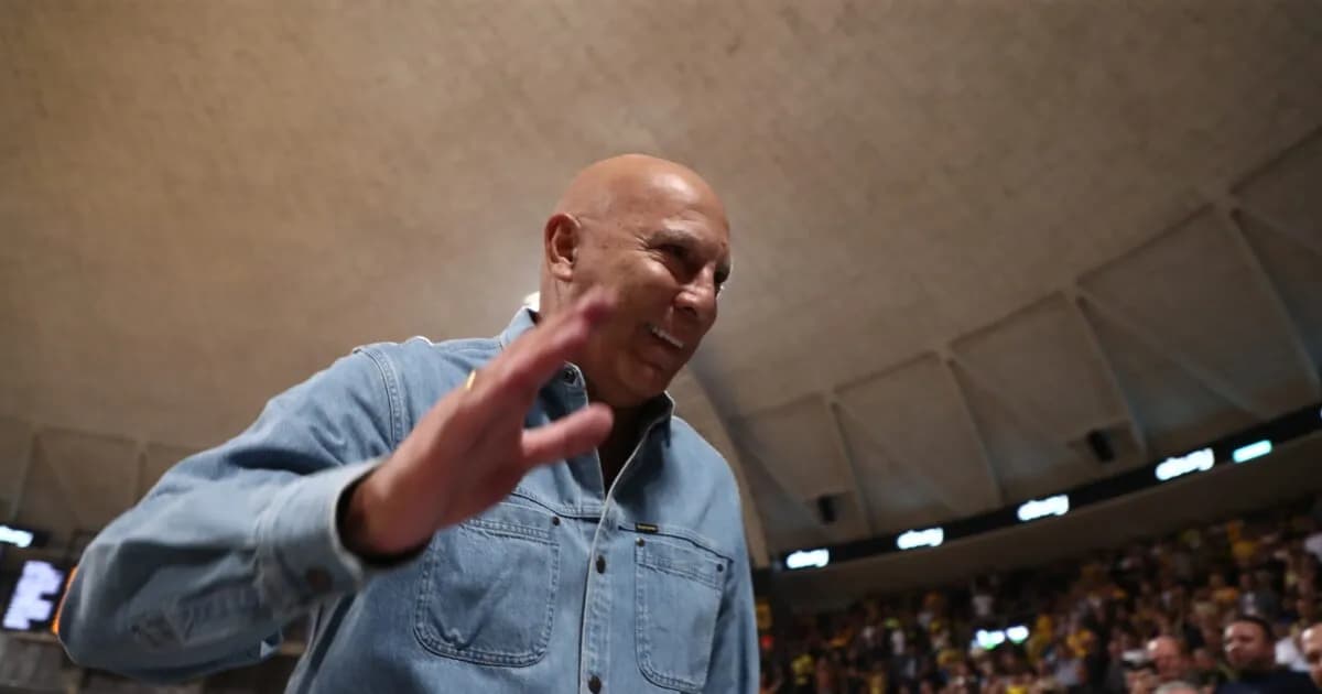 Αποθέωση για Γκάλη και Σιάο πριν το Άρης Μπούργος