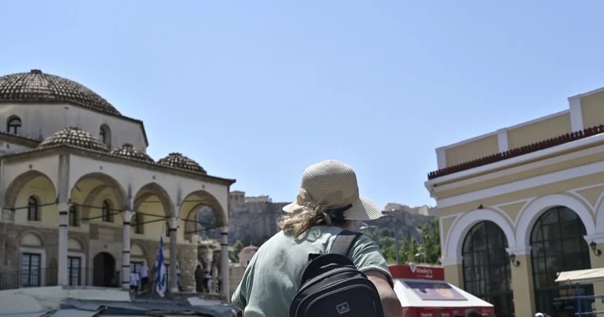 Καιρός σήμερα Πέμπτη: Ηλιοφάνεια και 28 βαθμοί