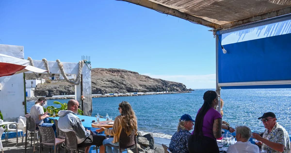 Μισθοί στα νησιά έως 91% υψηλότεροι από τις πόλεις