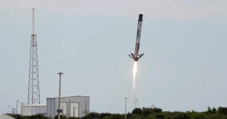 Η SpaceX εκτόξευσε την αποστολή Crew-13 προς τον ISS