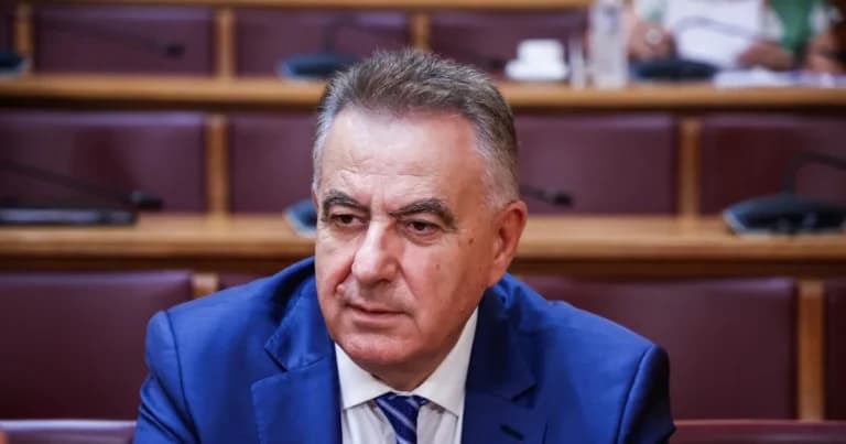 Κενές δηλώσεις «έκρυψαν» 15 εκατ. ευρώ στα πόθεν έσχες