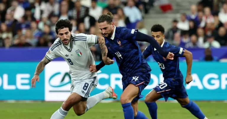 Γαλλία-Ιταλία 1-1: Ισοπαλία στο ντεμπούτο του Ζιντάν