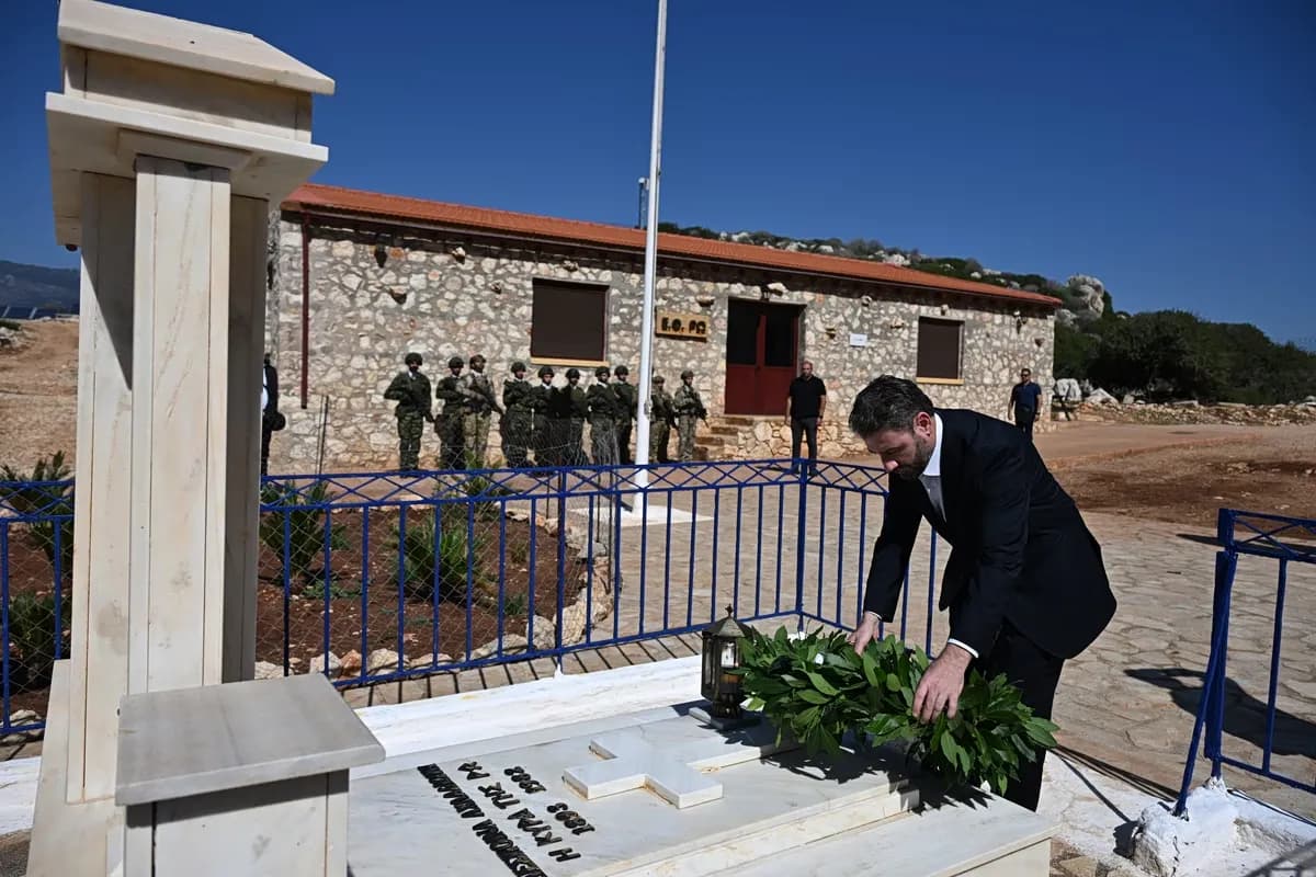 Ο Ανδρουλάκης στη Ρω: Φόρος τιμής στην Κυρά της Ρω