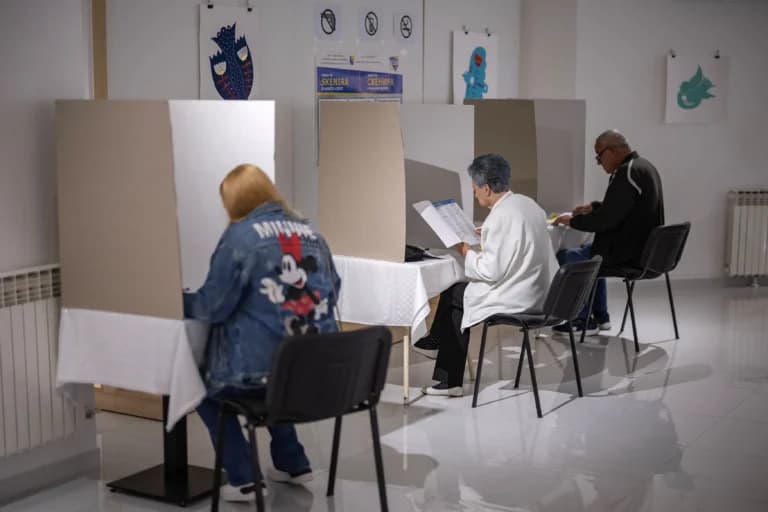 Εκλογές στη Βοσνία: Προβάδισμα Μπετσίροβιτς και Ντόντικ