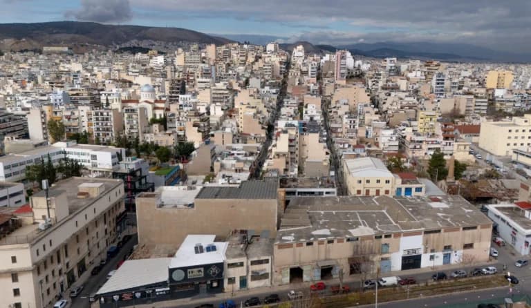 Θεσσαλονίκη: 46χρονος απέσπασε 175.000 ευρώ από 84χρονη
