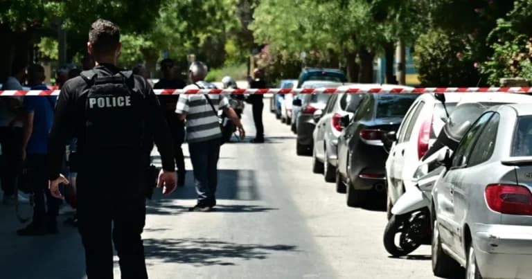 Πυροβολισμοί στο Παγκράτι: Τρεις συλλήψεις, όπλο