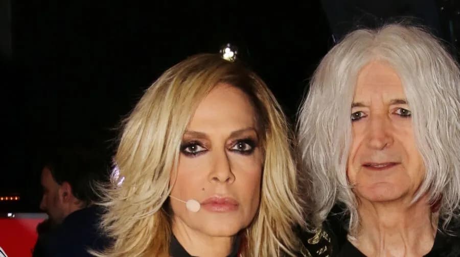 Ο Καρβέλας στη Βίσση: «Είσαι ελεύθερη να επιλέξεις»