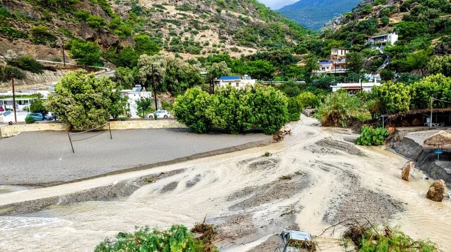 Η Κρήτη βυθισμένη στη λάσπη: Κλιμάκιο στις ζημιές