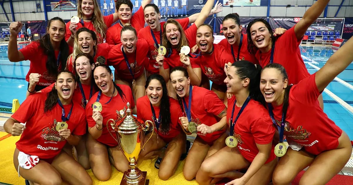 Ο Ολυμπιακός σάρωσε με 18-4 την Καταλούνια για το Super Cup