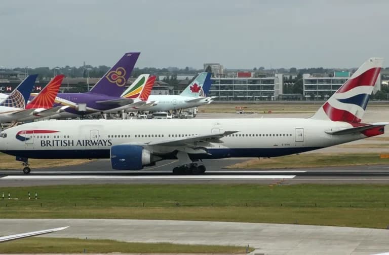 Θρίλερ σε πτήση British Airways πάνω από την Ιρλανδία
