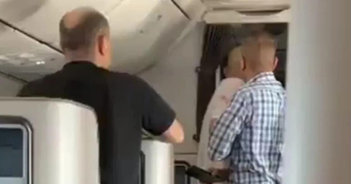 Νέα πλάνα αποκαλύπτουν την επίθεση στον πιλότο της Flydubai