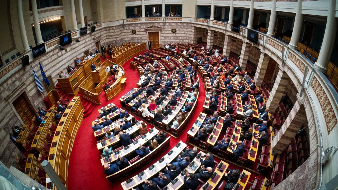 Πράσινο φως από τη Βουλή στη νέα δομή των Ενόπλων Δυνάμεων