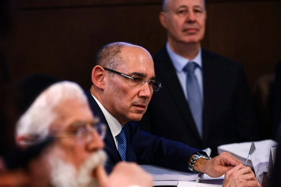 Τράπεζες και e-banking: Πώς προστατεύονται οι καταθέτες