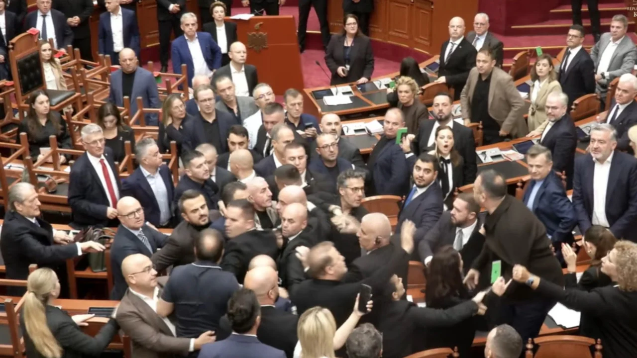 Σφοδρή κόντρα Κωνσταντοπούλου-Χρηστίδη για την Αθηναϊκή Λέσχη
