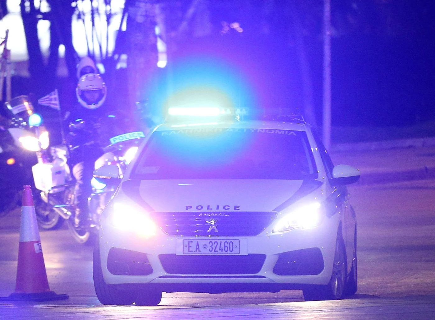 Παγκράτι: Συναγερμός για ύποπτο σακίδιο σε παγκάκι