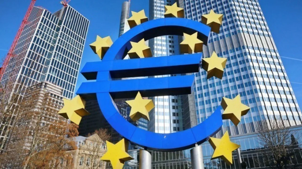 Ο κίνδυνος μετάδοσης της γαλλικής κρίσης στην ευρωζώνη