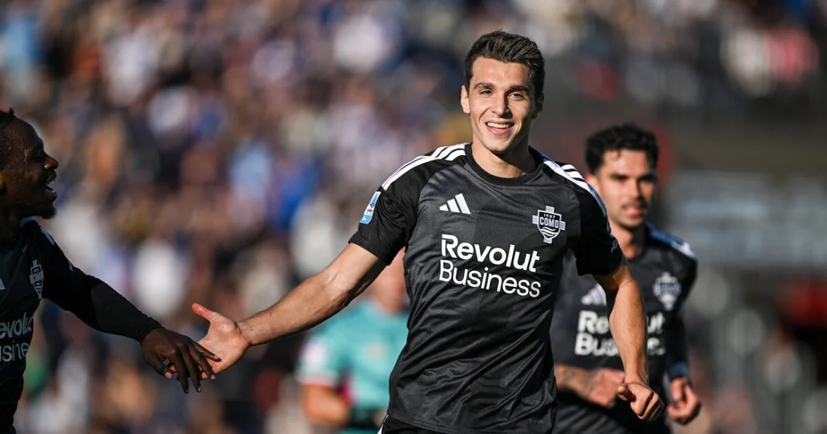 Ασταμάτητος Δουβίκας: Νταμπλ στο 2-0 της Κόμο επί της Σασουόλο
