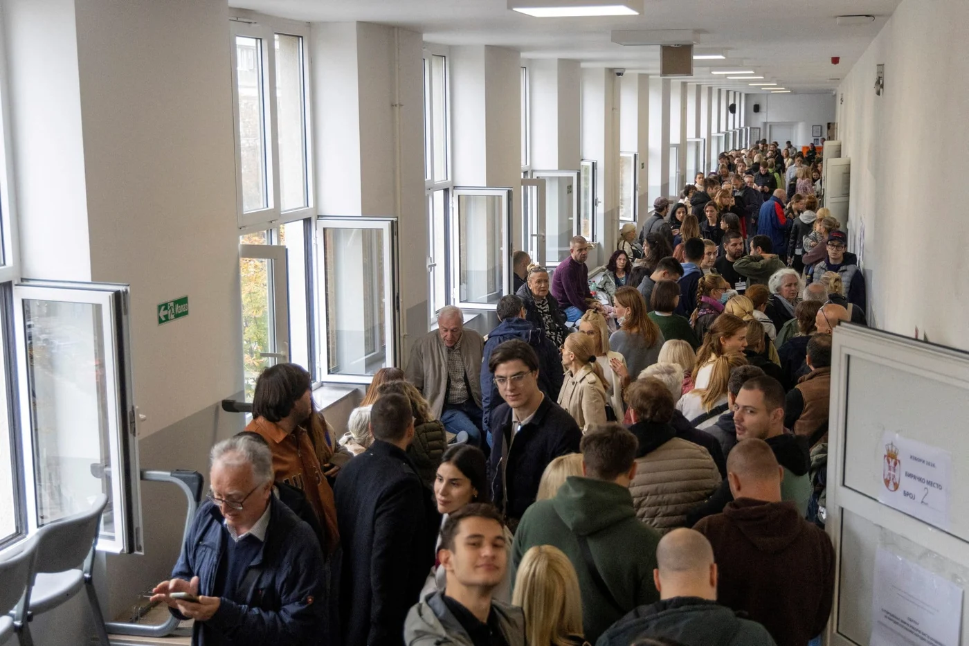 Σερβία: Βούτσιτς παραδέχθηκε την ήττα από τη Φοιτητική Λίστα