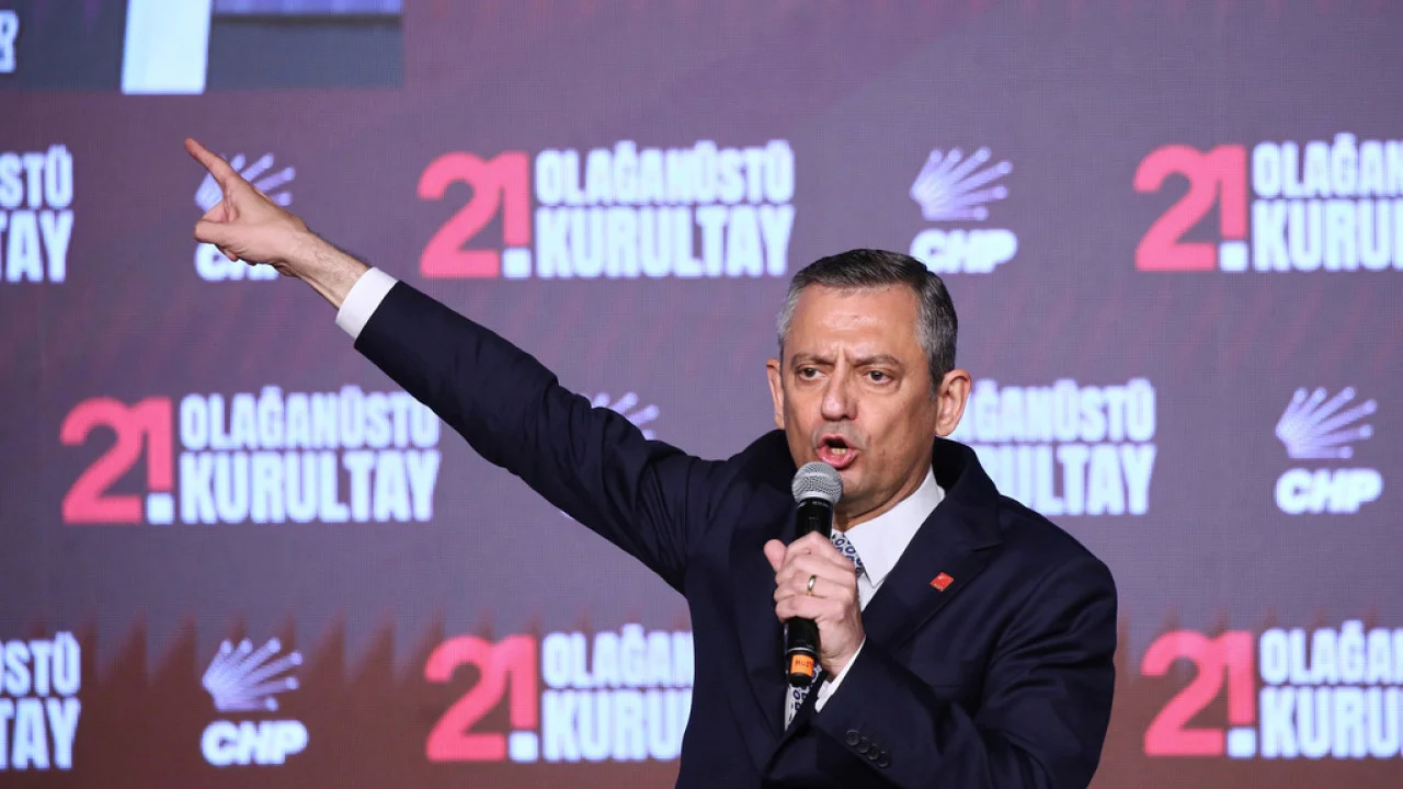 Οζέλ: Αποδεκτή η συμφωνία Ελλάδας-Αιγύπτου, όχι η τουρκολιβυκή