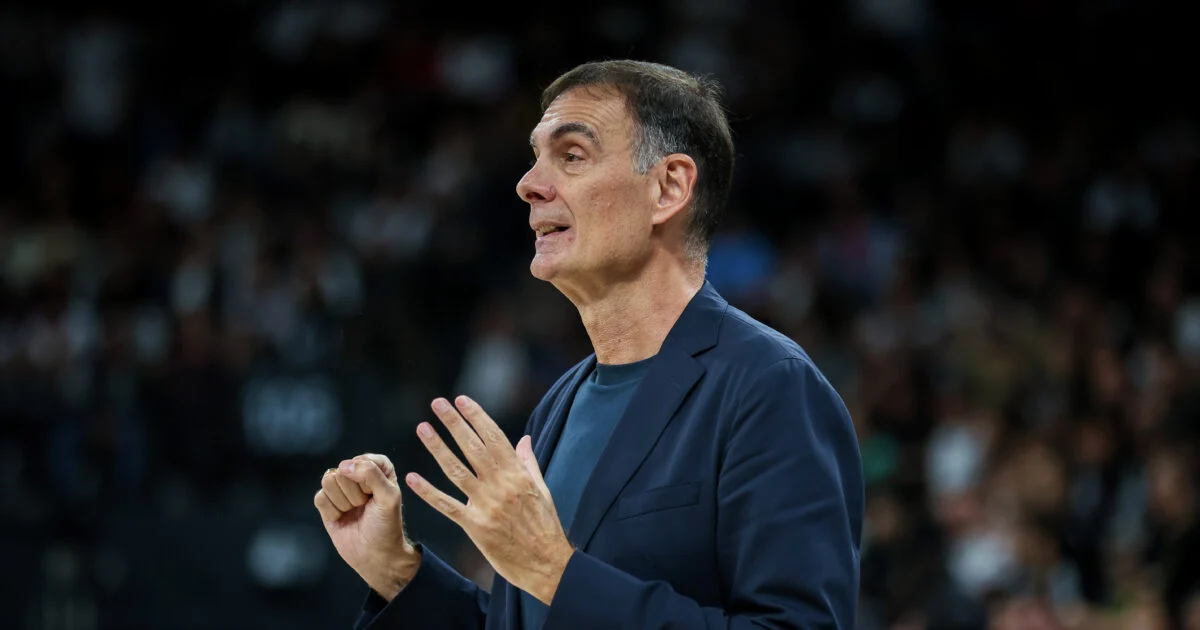 Μπαρτζώκας: Η άμυνα το κλειδί του διπλού στην Πόλη