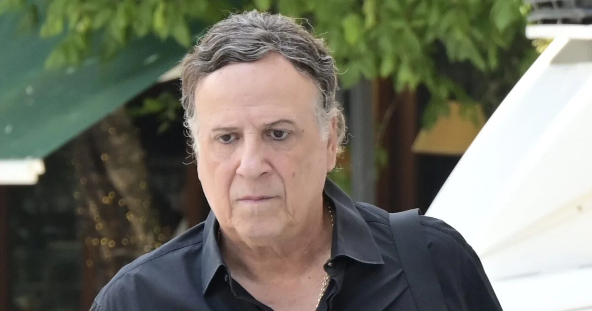 Χάρης Ρώμας: Ο άγνωστος γάμος στα 25 και η αποβολή