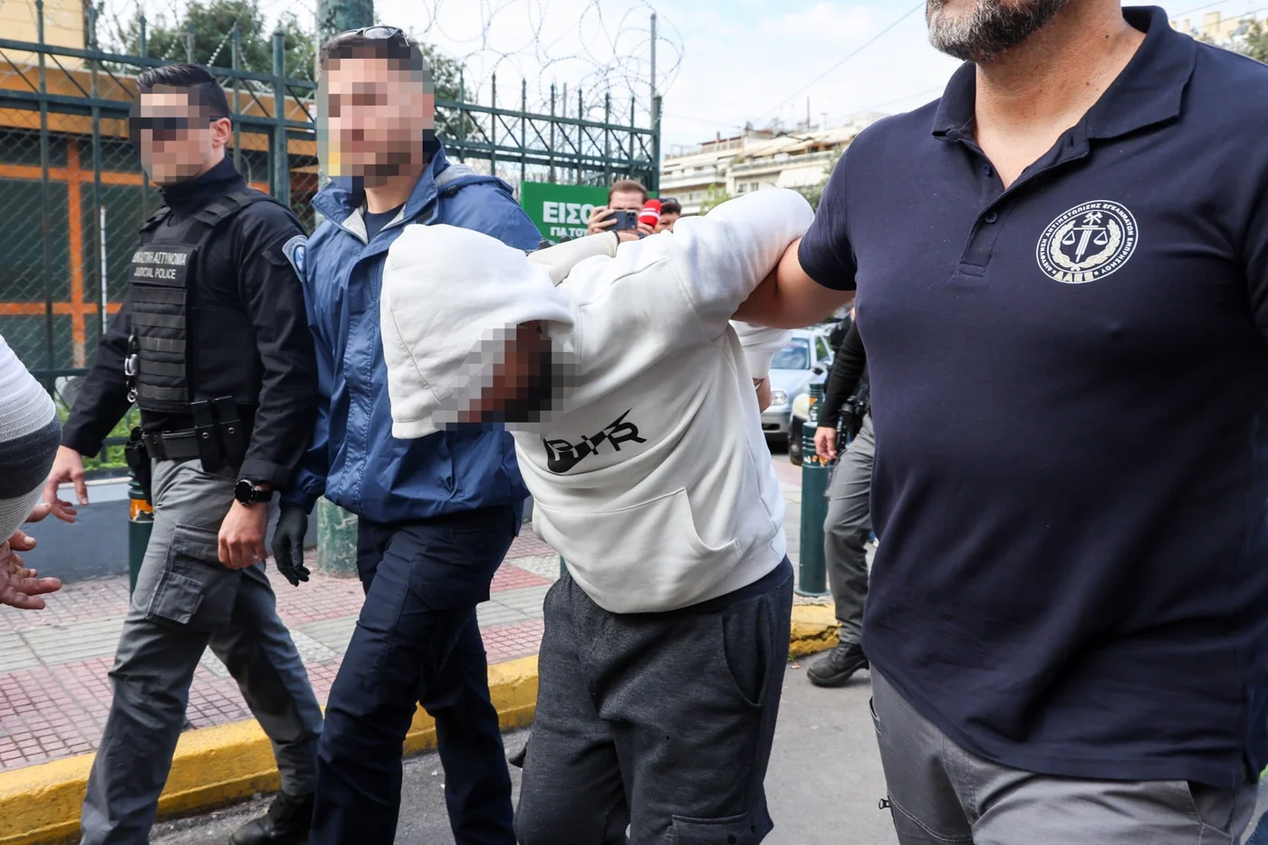 Βίντεο και άρση απορρήτου ξεκλείδωσαν την έκρηξη στην Πλάκα