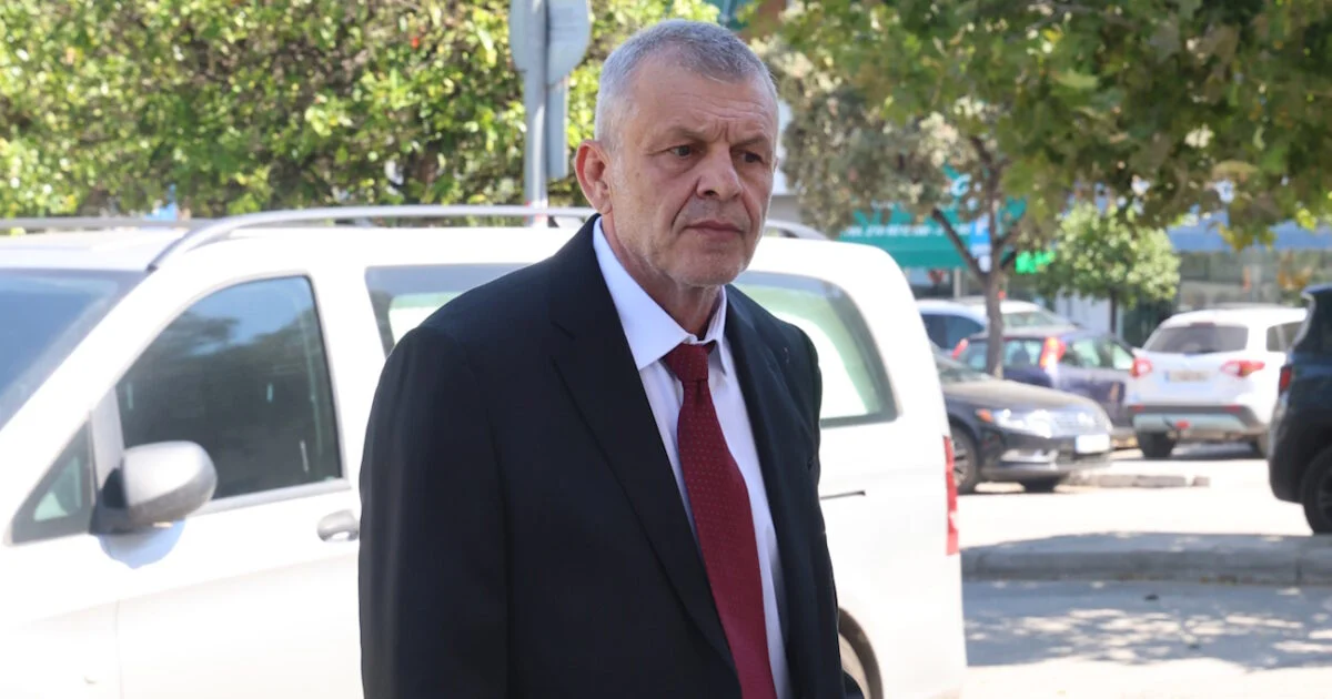 Γκλέτσος: «Δύο άντρες ζευγάρι ναι, γονείς όμως όχι»