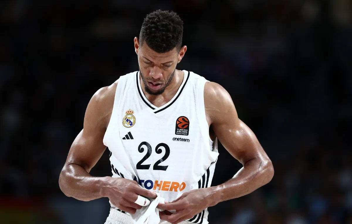 Έντι Ταβάρες τραυματισμός γόνατο play offs Euroleague Ρεάλ Μαδρίτης