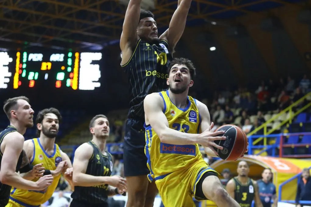 Αγώνας μπάσκετ Περιστέρι Betsson εναντίον Άρη Betsson GBL