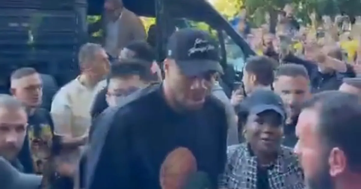 Γιάννης Αντετοκούνμπο στο Nick Gallis Hall για Άρη Πανιώνιο