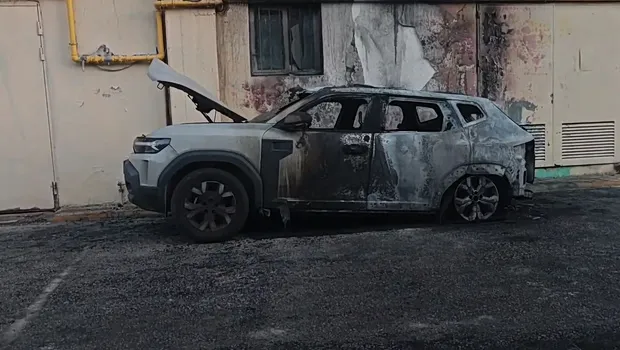 καμένο αυτοκίνητο καθηγητή Καρώνη Πανεπιστημιούπολη Ζωγράφου