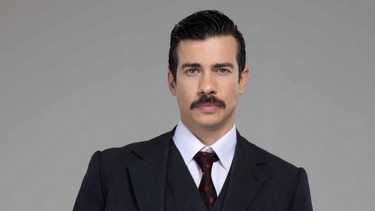 Ο ηθοποιός Άρης Αντωνόπουλος για τη σειρά Porto Leone