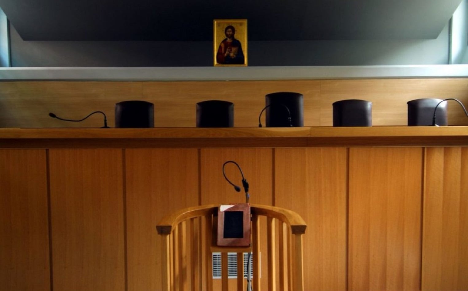 Αστυνομικό τμήμα Ρόδου δικαστήριο δίκη