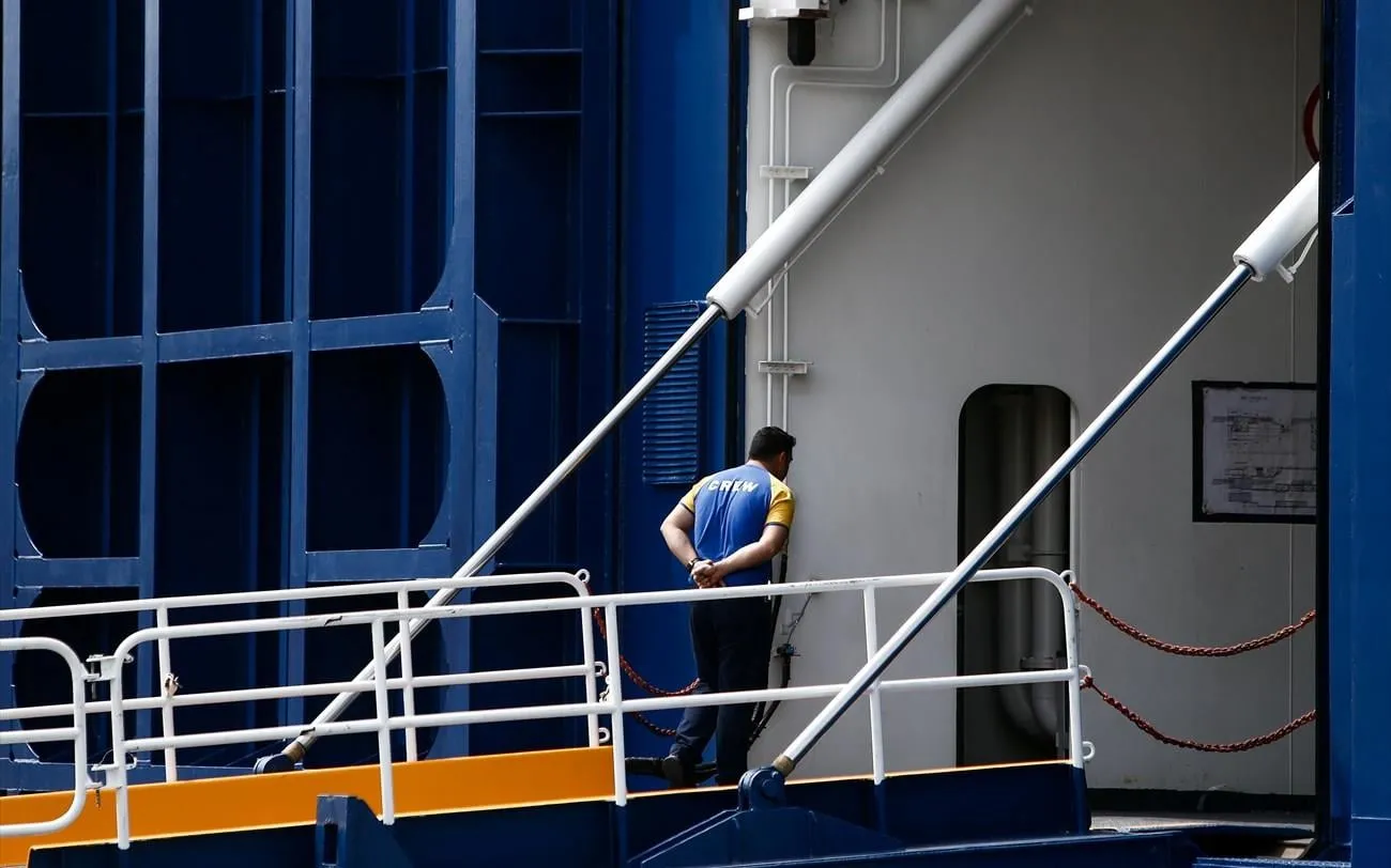 Πλοία δεμένα στο λιμάνι απεργία ΠΝΟ Πρωτομαγιά